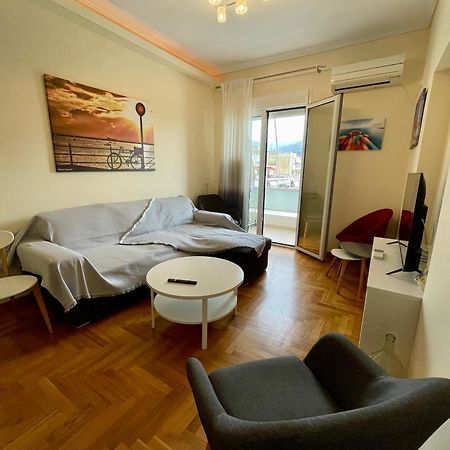 Kalamata.House - Sunny And Modern Apartment With View! 외부 사진