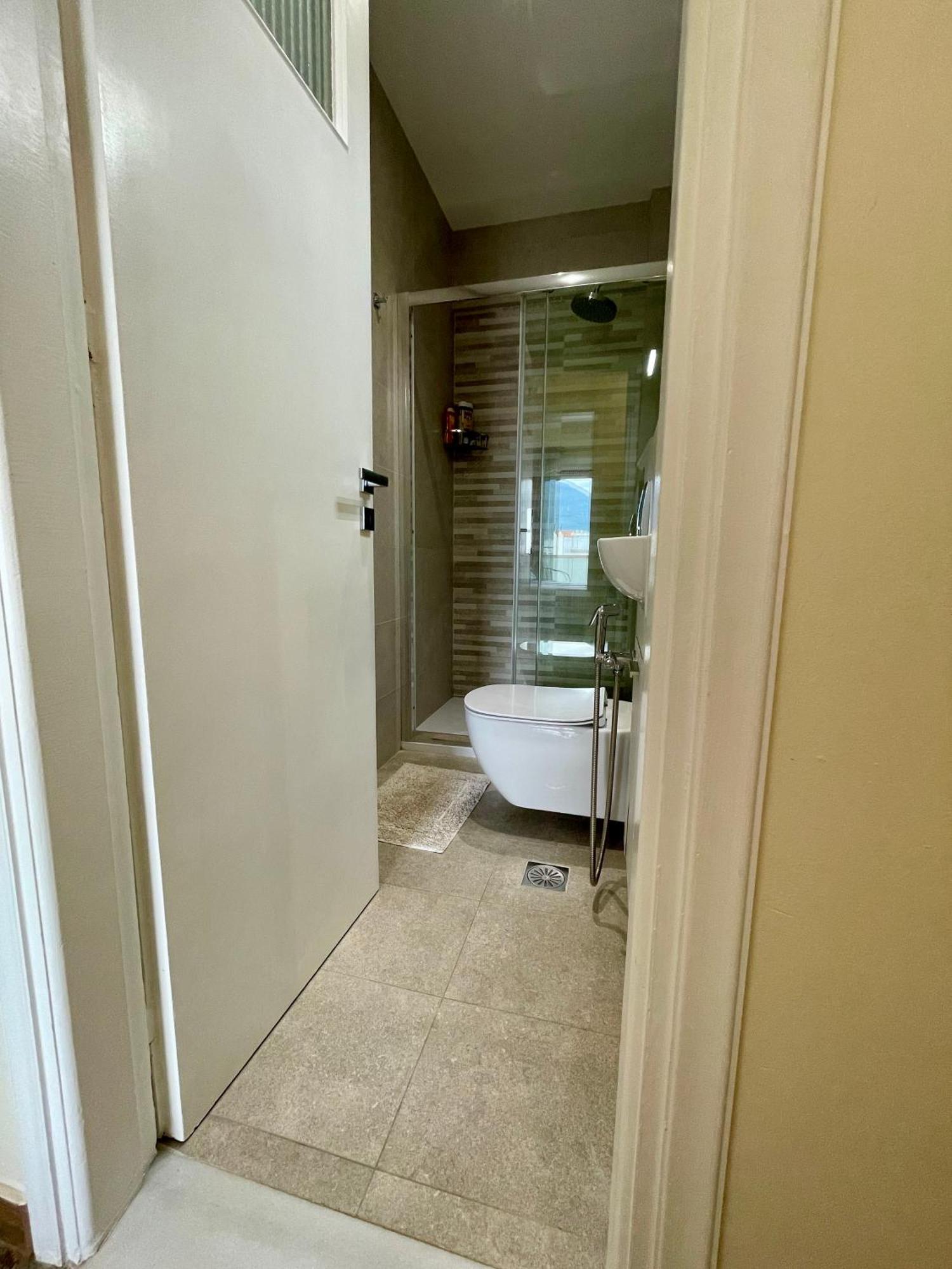 Kalamata.House - Sunny And Modern Apartment With View! 외부 사진